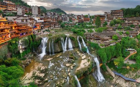 China Mágica com Zhangjiajie Montanhas de Avatar, Furong e Fenghuang