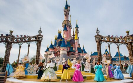 China com Zhangjiajie Montanhas de Avatar e Hong Kong Disneyland