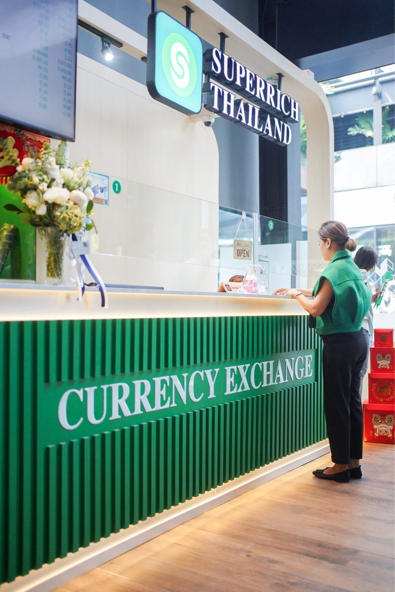 Encontre os guichês da SuperRich nos aeroportos para câmbio de moeda estrangeira