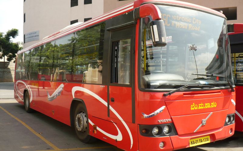 india bus