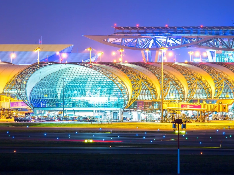 Aeroporto Suvarnabhumi (BKK) é preferido por suas instalações modernas e voos globais