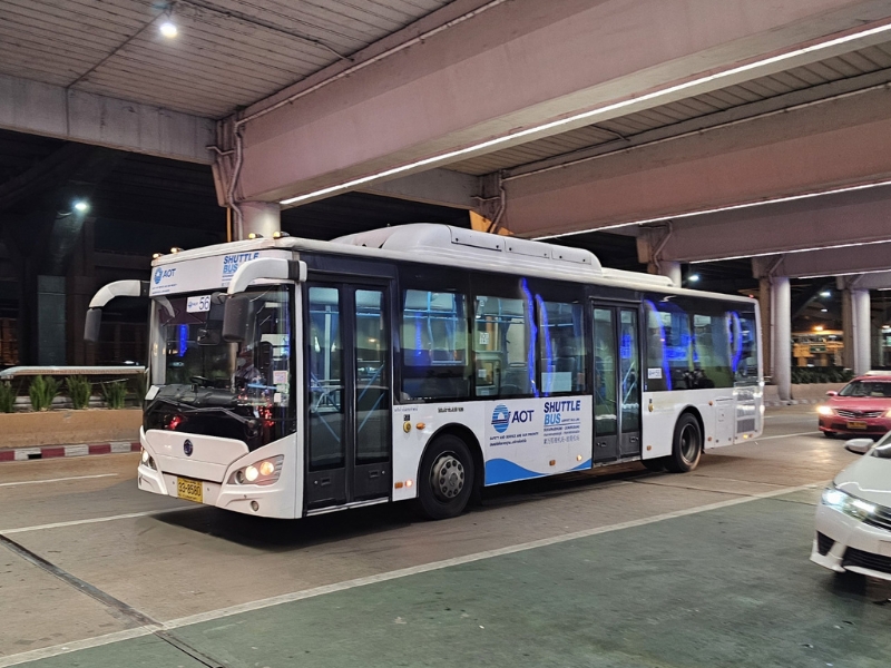 Ônibus shuttle gratuitos conectam Suvarnabhumi (BKK) e Don Mueang (DMK)