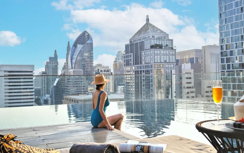 Hotéis modernos 5 estrelas em Bangkok oferecem conforto e instalações premium.