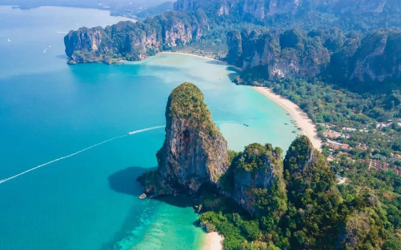 Dia 9 em Krabi: relaxando em Ao Nang Beach e aproveitando as paisagens do mar de Andaman