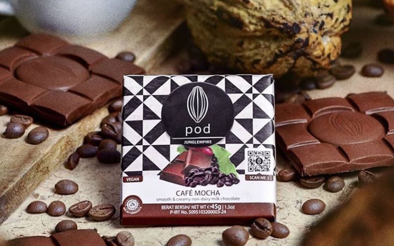 Chocolate artesanal de cacau local rico em sabor