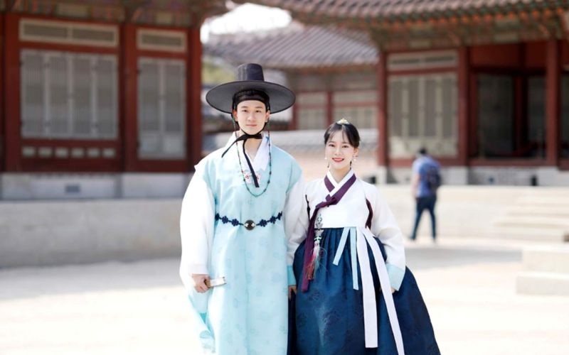 Hanbok coreano elegante e tradicional
