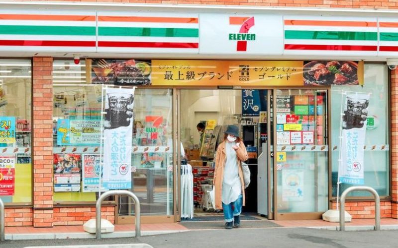 Ruas comerciais vibrantes do Japão