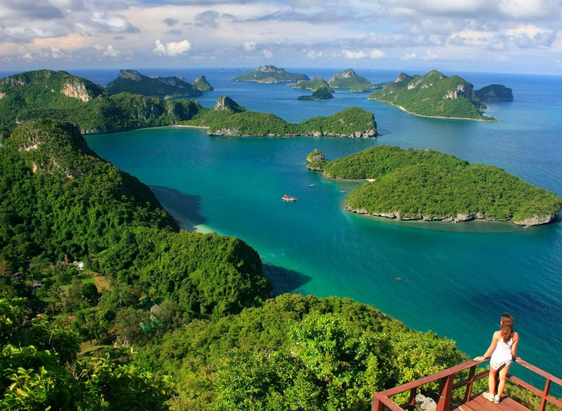 Apesar de algumas chuvas, a costa de Andaman continua sendo um destino popular para todos os amantes da praia