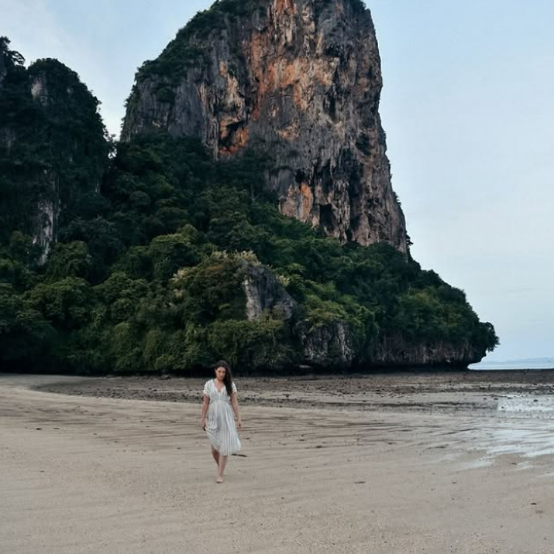 Railay East: a alternativa vibrante e econômica