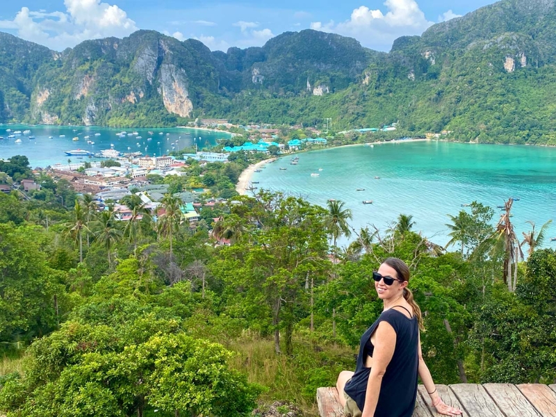 Phi Phi Viewpoint é o melhor lugar para apreciar vistas panorâmicas das ilhas Koh Phi Phi