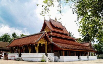 Luang Prabang día completo con guía de habla hispana