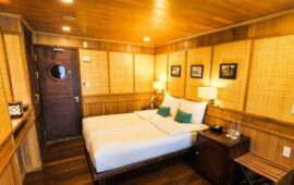 Bhaya Premium Cruises premium balcony2