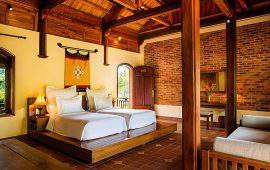 Emeralda Resort Ninh Binh Deluxe room