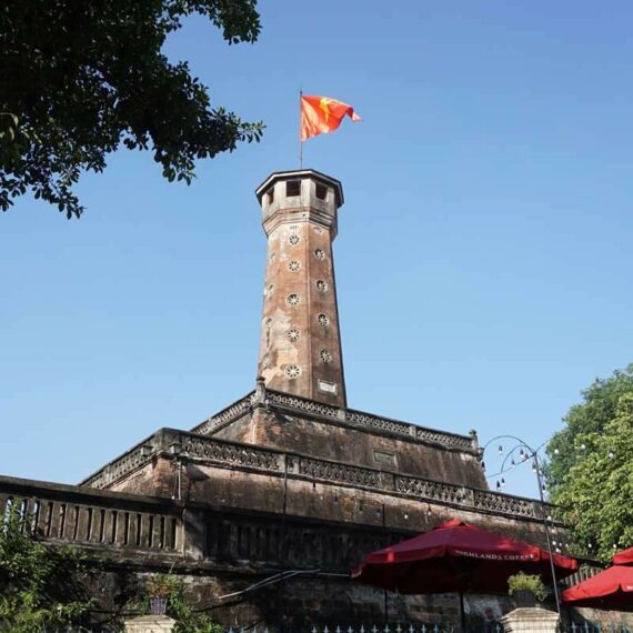 Torre de la Bandera de Hanói