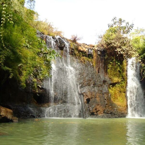 Cascata de Kachanh