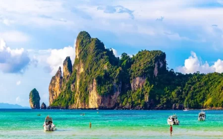 Como chegar às Ilhas Phi Phi: Guia Completo de Transporte