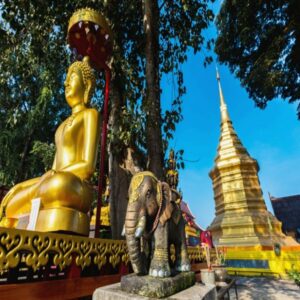 Wat Phra That Doi Chom Thong