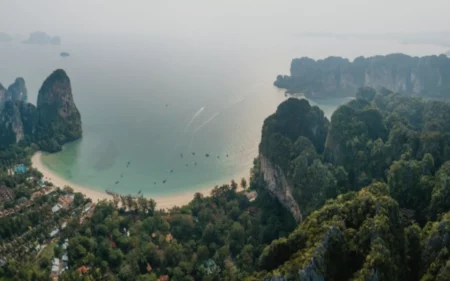 Ao Nang ou Railay Beach? Descubra o destino que mais combina com o seu estilo de viagem