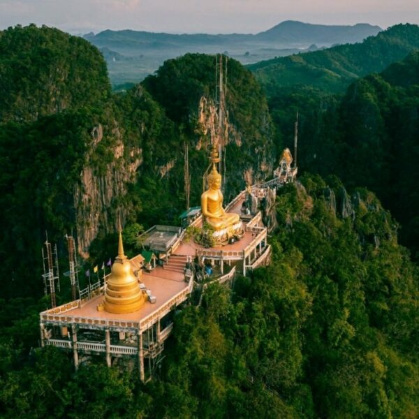 Wat tham suea